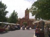 Este domingo se celebr el Mercadillo Artesano de La Santa con la asistencia de numeroso pblico