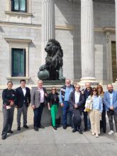 'Si no nos dan sitio en la mesa, construiremos la nuestra'