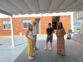 Nuevo impulso al Plan Sombra: el Ayuntamiento de Murcia extender� 40 espacios de sombra a otros 12 centros educativos, beneficiando a m�s de 2.000 escolares