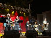 �guilas disfrut� anoche del Festival Ben�fico 'M�sica de los a&ntilde;os 60 y 70'
