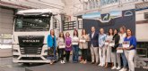 WoMAN 2023: 10 becas formativas a mujeres para conducir un camión como profesionales del transporte