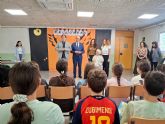 La campa&ntilde;a de sensibilizaci�n escolar sobre la discapacidad f�sica y org�nica, organizada por Educaci�n y Famdif, llegar� a 70 centros de la Regi�n