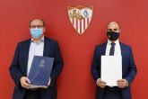 UCAM y Sevilla acuerdan potenciar la formación de la cantera