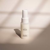 El FRESH breeze: La nueva bruma refrescante de RINGANA con triple cido hialurnico que hidrata, protege y revitaliza la piel al instante