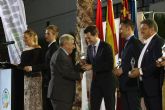 Rosendo Bereng recibela Insigniade Oro dela Uninde Federaciones Deportivas dela Reginde Murcia