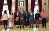 El alcalde de Murcia recibe a los premiados en la Semana Internacional de las Letras de la Región de Murcia