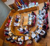 El Pleno rechaza la imposicin del cataln como lengua obligatoria en los servicios de atencin al cliente de las empresas