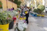 El tradicional mercadillo de flores de Todos los Santos abre desde este sábado