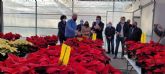 El consejero de Agricultura visita el vivero Barberet & Blanc y anima a los consumidores a comprar flor de pascua durante la Navidad