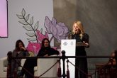 Correos y la Fundacin pro-RAE celebran una nueva edicin de 'Cartas ledas', dedicada a la escritora Elena Fortn