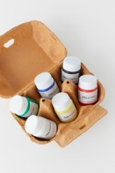 La Pajarita lanza con Zara Kids prendas infantiles customizables con pintura para tela