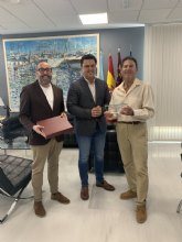 Despedida por jubilacin al director del colegio 'La Paz', de San Javier