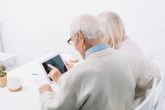 El 60% de los mayores de 65 años navega diariamente pese a que todava no todos confan en internet