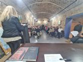 �xito rotundo en la presentaci�n de 'Entre silencio y silencio' con un canto a la vida y al compromiso social que llen� el Mol� de Can Batlle