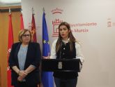 El PSOE denuncia el colapso de la recogida de enseres: más de tres meses para retirar el mobiliario de un salón en Murcia