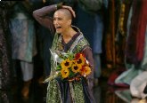 La soprano Ángeles Blancas prepara la gira de la ópera ‘El caso Makropulos’ de Janácek