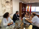 El rector de la Universidad de Murcia y la consejera de Educación se reúnen para tratar vías de colaboración