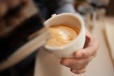 Lunes, por la mañana y con leche: as se consume el caf en España