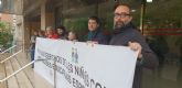 CCOO Enseñanza protesta ante la Consejería por los recortes de becas al alumnado con necesidades educativas especiales