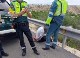 La Guardia Civil intercepta y detiene a un camionero que conduca de forma temeraria y bajo los efectos de alcohol y drogas