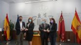 La Delegación del Gobierno reconoce al Ayuntamiento de Blanca y a los “héroes anónimos” con las Meninas 2020