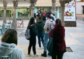 IU Lorca denuncia largas colas a las puertas de las bibliotecas por el cierre de la sala de estudio 24 horas