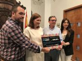 La VII carrera popular 'Corre por Lorca' organizada por el Ayuntamiento y el diario La Verdad recauda 1.893´85 euros para la Mesa Solidaria