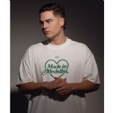 Miguel Bueno presenta 'miedo al amor', su nuevo hit veraniego junto a Elkno