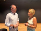 �guilas acoge una conferencia sobre la importancia de mantener una adecuada higiene de vida para cuidar la columna vertebral