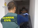 La Guardia Civil arresta a un joven por amenazar de muerte en dos ocasiones a vecinos de Puerto de Mazarrn